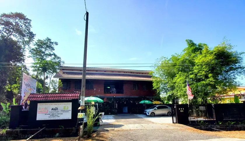 Audi GuestHouse - Image 1
