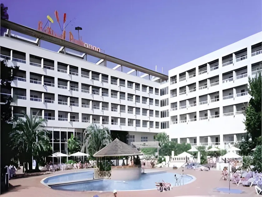 Estival Park - Image 1