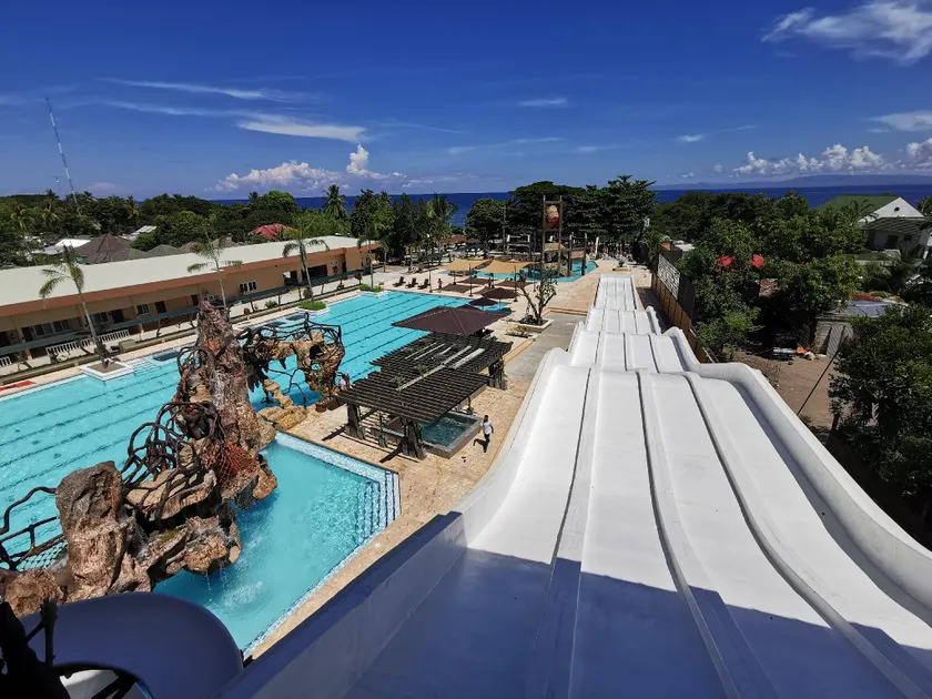 Port Royale Waterpark Resort Dumaguete - Image 1