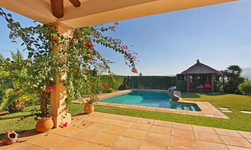104872 -  Villa in Beniarbeig - Image 1