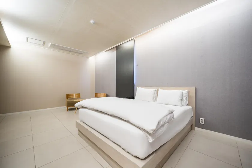 Daegu Dongdaegu H Hotel - Image 1