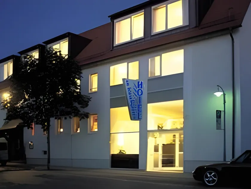 Hotel am Hirschgarten - Image 1