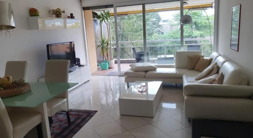 Condominio Golfo d'Oro - Image 1