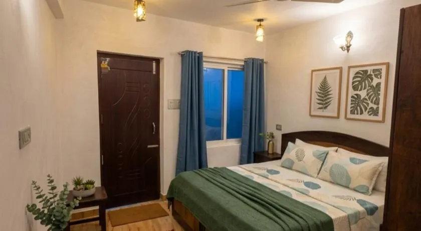 Batohi hotel cafe & Restaurant - Image 1