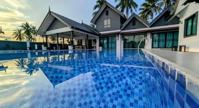 Flouzan Villa - Image 1