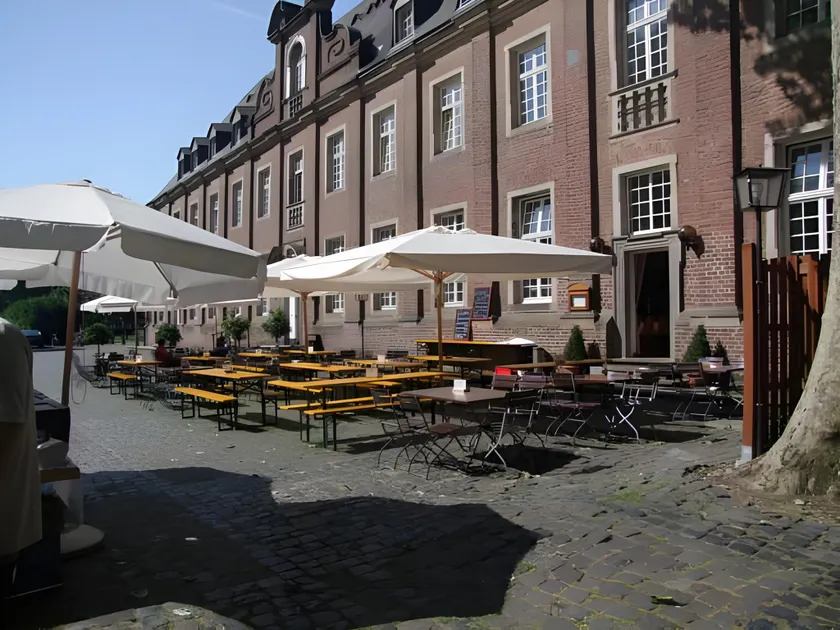 Kloster Langwaden - Image 1