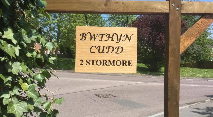 Bwthyn Cudd - Image 1