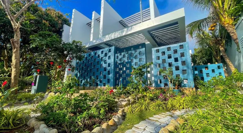 Villas 930 Oceanami - Image 1