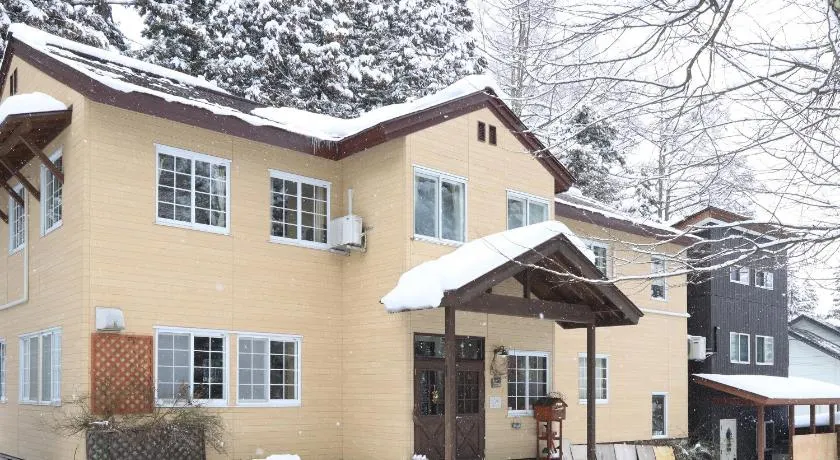 Pension Alps Hakuba - Image 1