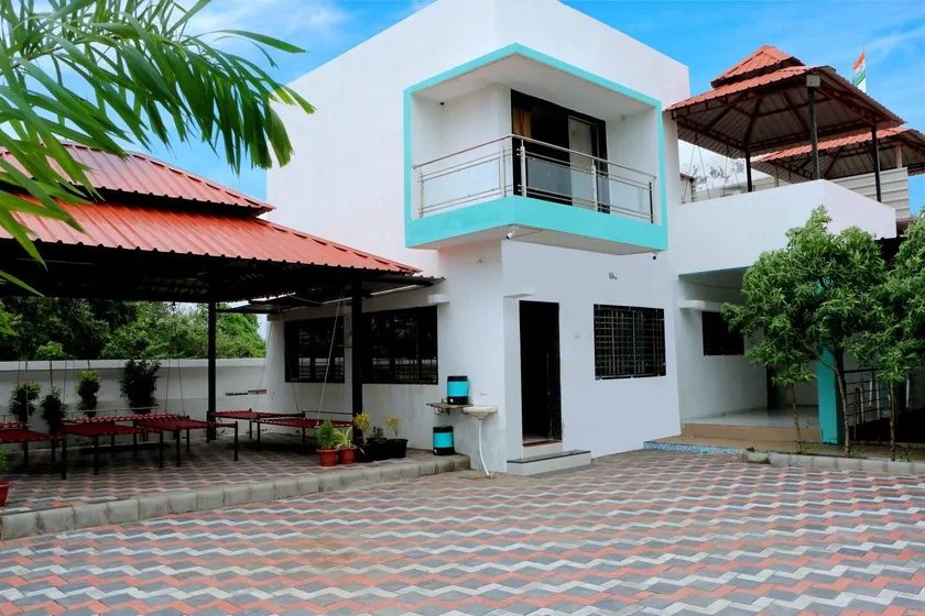 well maintained property with pool near surat - Image 1