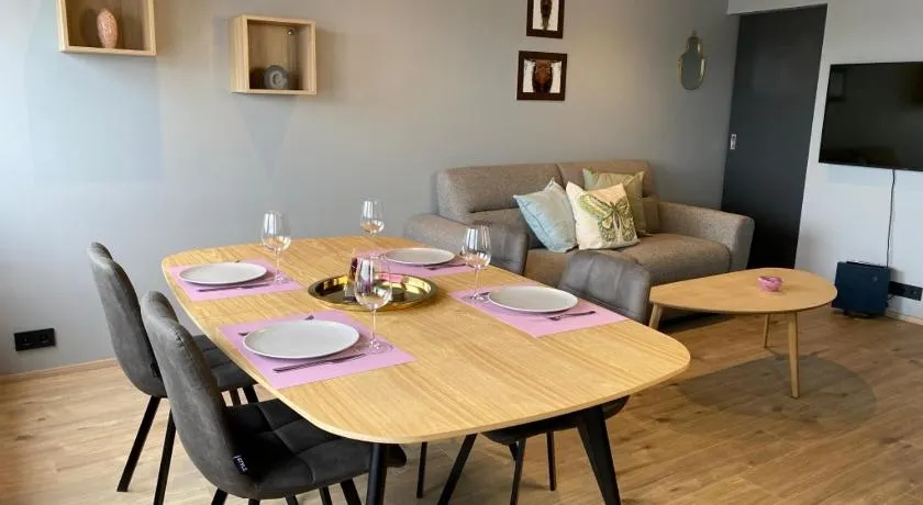 Luxury Loft Apartment Akureyri - Image 1