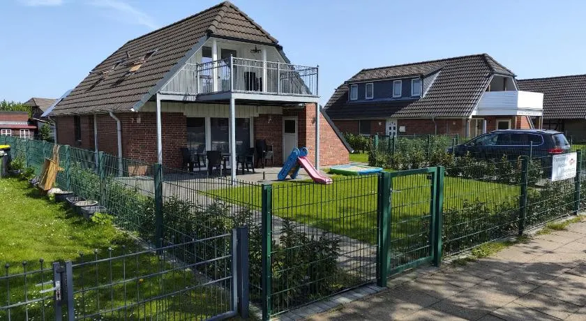 Ferienhaus Krabbe Friedrichskoog, 8 Personen, 3 bzw 4 Schlafzimmer - Image 1