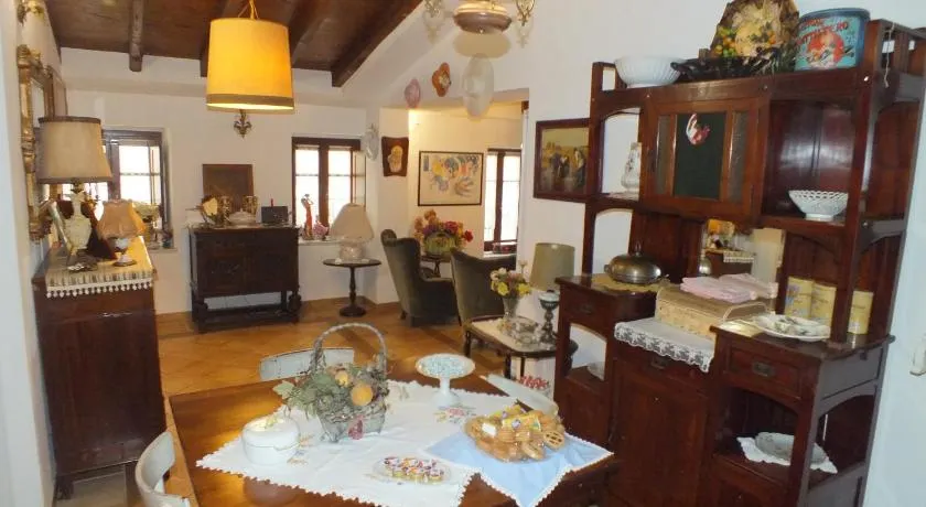 La Chicca - Image 1