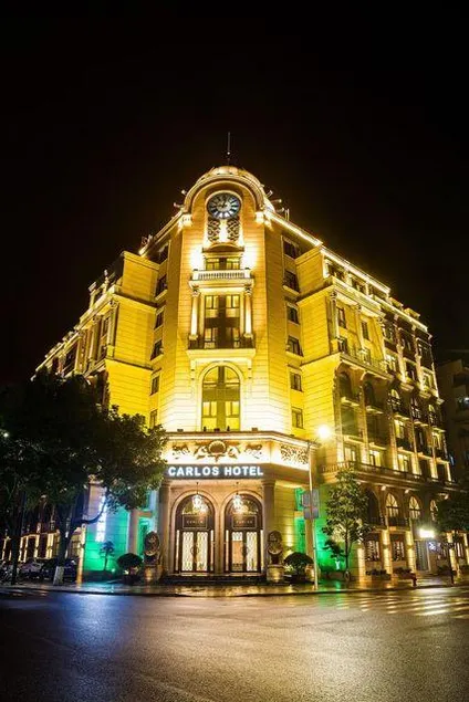 Carlos Hotel (Qingtian high speed railway station store) - Image 1