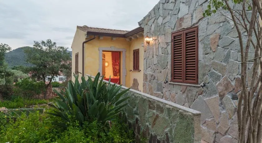 Villa Rubino Loiri - Image 1