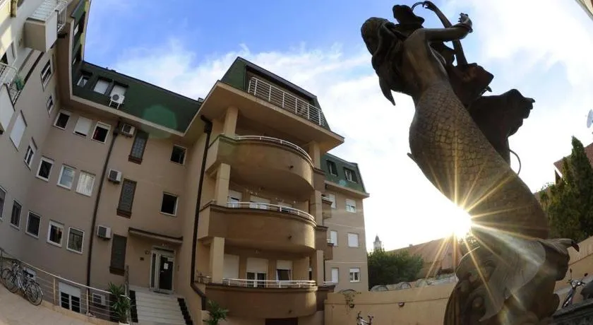 New Residence - Image 1