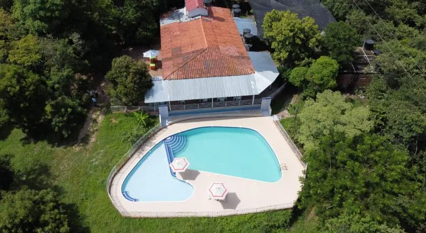 Laureana Hotel Campestre - Image 1