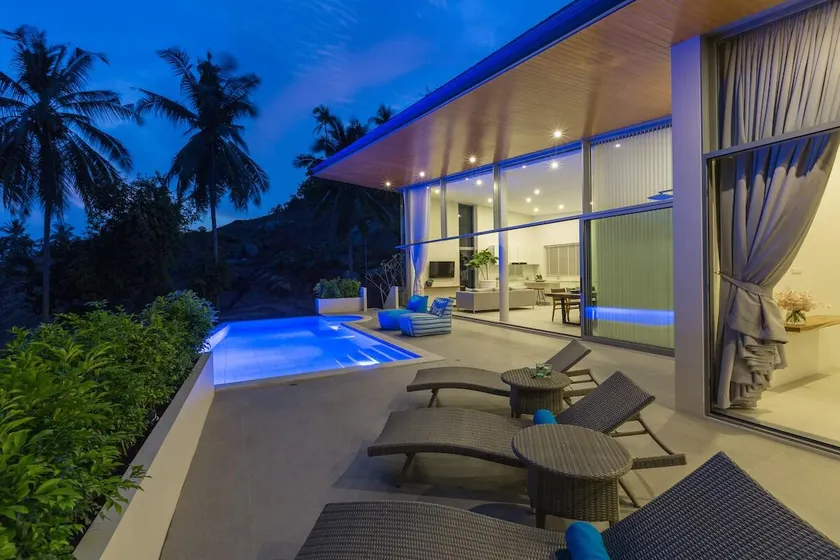 Three Bedroom Seaview Villa Topaz SDV372 - Image 1