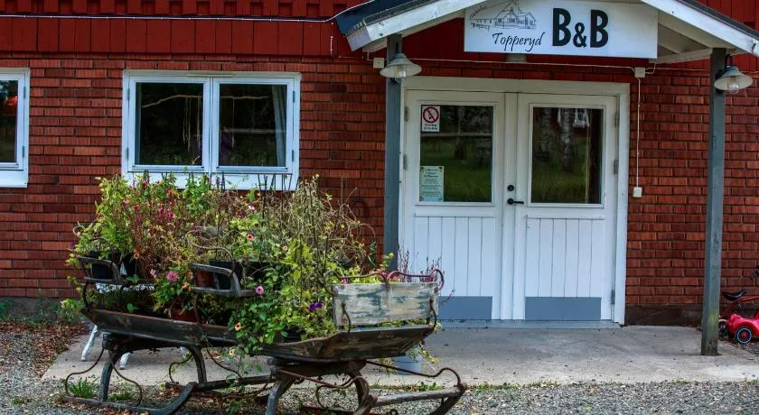 Topperyd Bed & Breakfast - Image 1