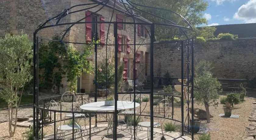 Duplex indépenfant dans demeure de charme - Image 1