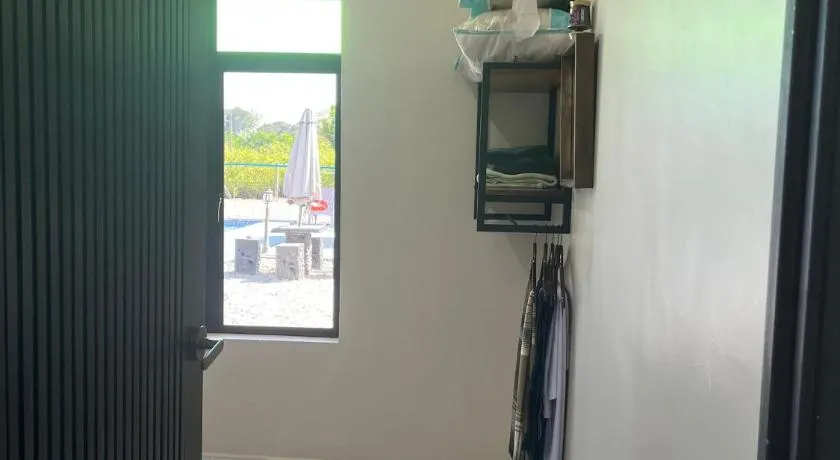 Homestay Armandz 5 bedrooms with private pool - Image 1