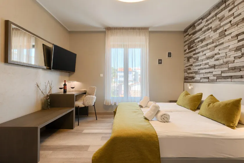 Standard Double Room - Image 1
