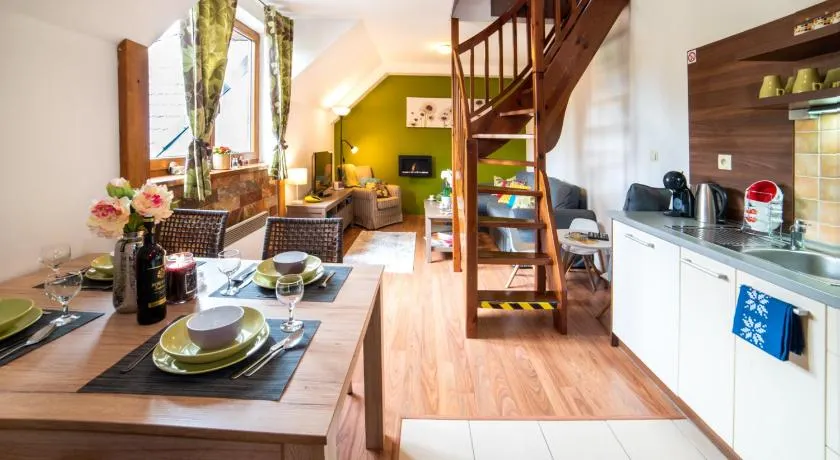 Apartman TULANIE 62 Kamzik Donovaly 2 IZBOVY Mezonet Deluxe parkovanie v podzemnej garáži ZDARMA - Image 1