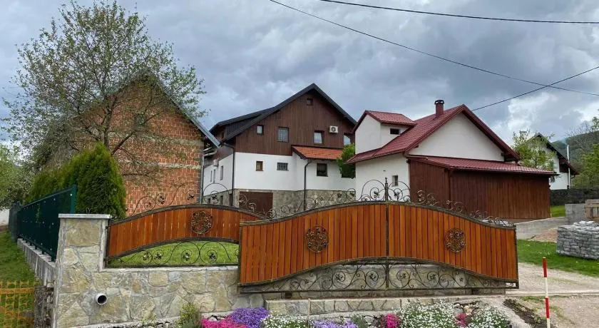 Ethno House Izvor - Image 1