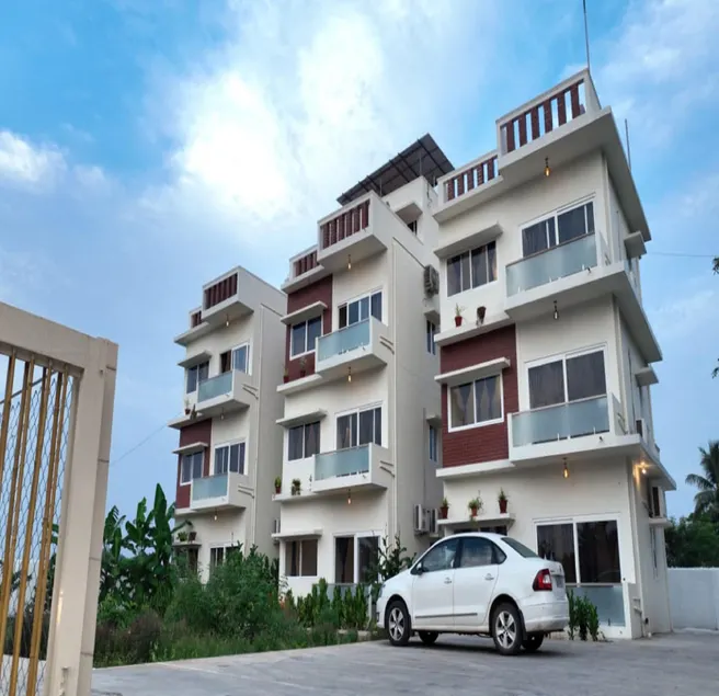 Gold Mountain Wellness Resort - Image 1