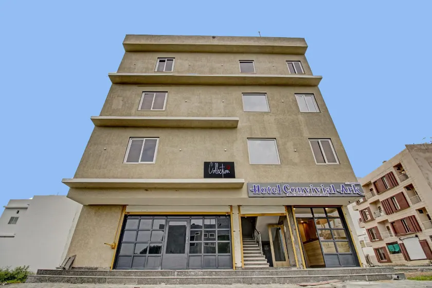 Hotel O by OYO Convivial Ark - Image 1