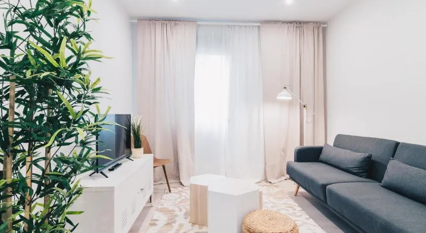 Altair apartment by People Rentals - Image 1
