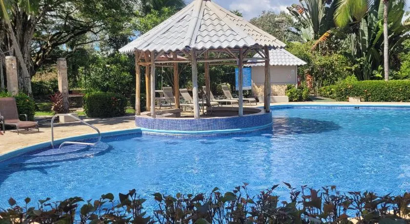 Tropical Bliss Pool Wi-Fi BBQ Near Quepos Manuel Antonio - Image 1