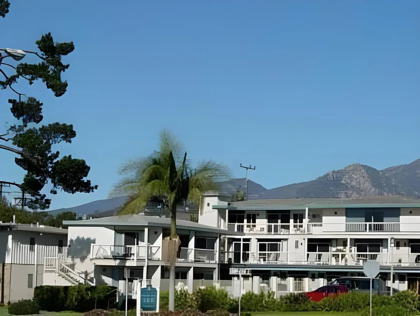 Cabrillo Inn at the Beach - Image 1