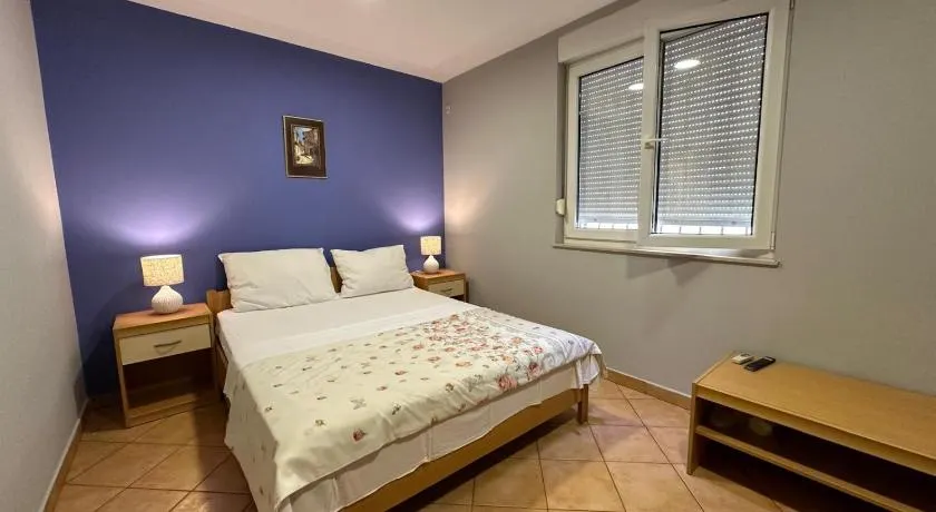 Villa la Riva - Image 1