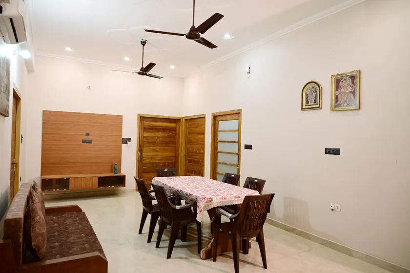 Surendra Villa Home Stay - Image 1