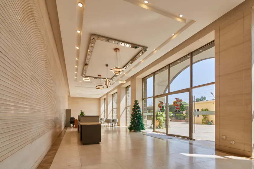 Chateau Towers Apartment - Image 1