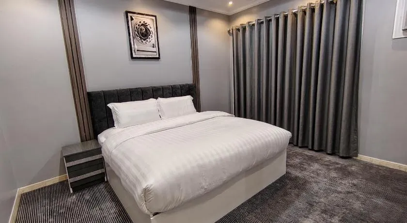 AZHAAR Suites اجنحة ازهار للشقق المفروشة - Image 1