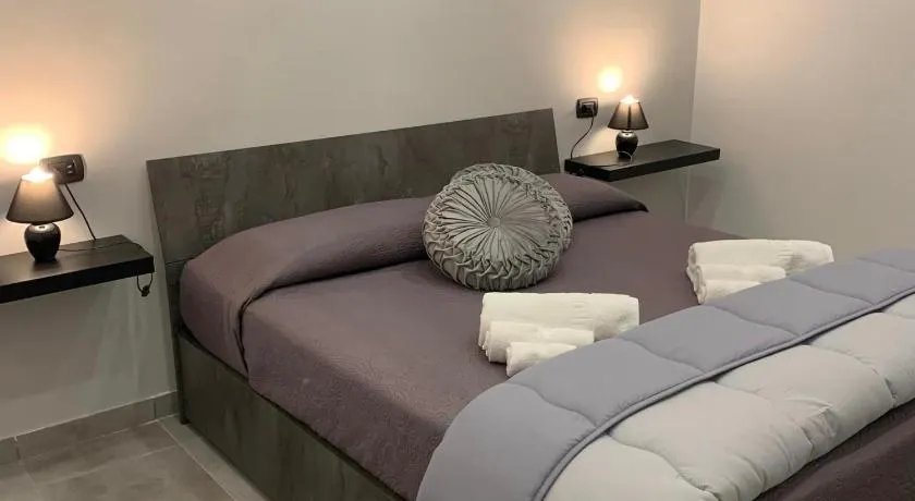 miris apartment fast comfortable naples airport capodichino 25 minutes walk self check-in - Image 1