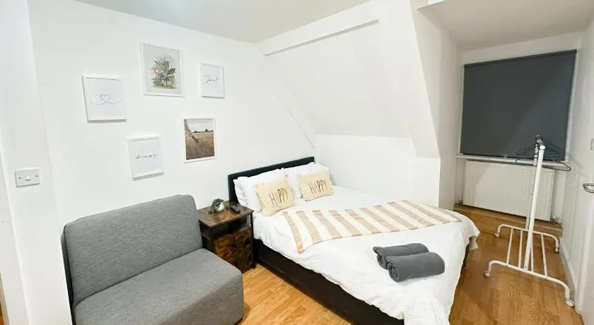 Wembley Stadium Apartments - Image 1