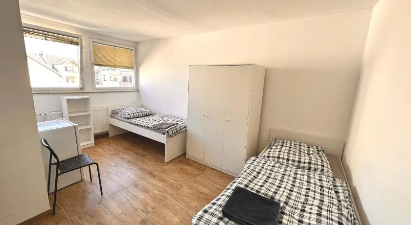 Monteurunterkunft Wolkersdorf - Image 1
