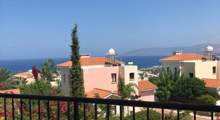 Apartment in Polis Neo Chorio - Image 1
