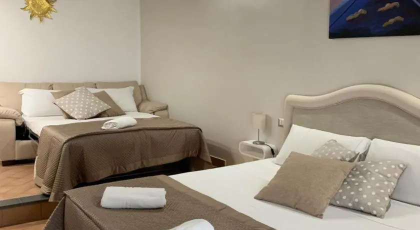 Nardones Suite - Image 1