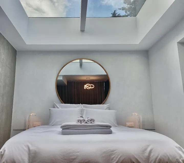 Gîte DeLuxe avec bain nordique & plafond de verre - Image 1