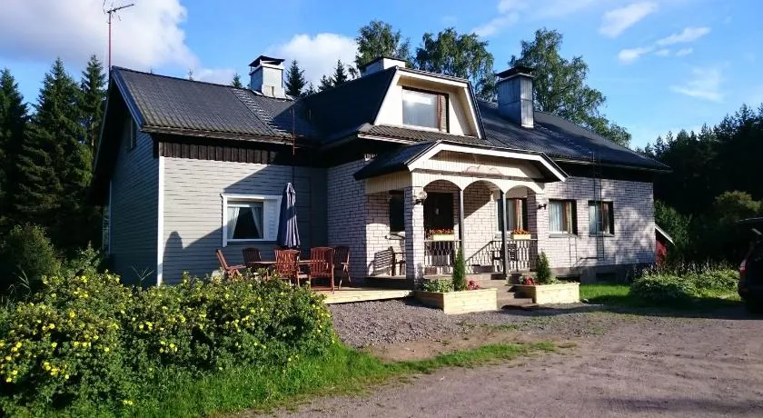 Metsäniityn Tuvat - Image 1