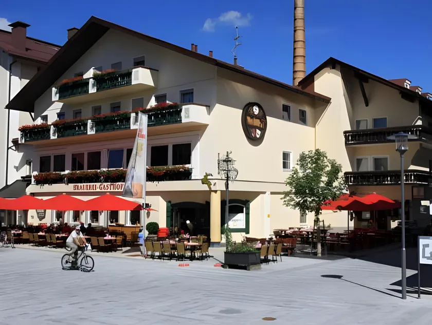 Hotel Zum Goldenen Hirsch - Image 1