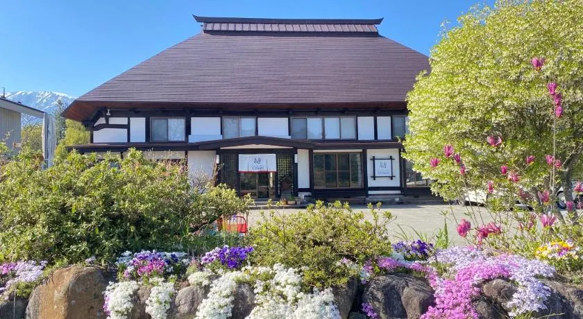 古民家ホテル 結 YUWAI - Image 1