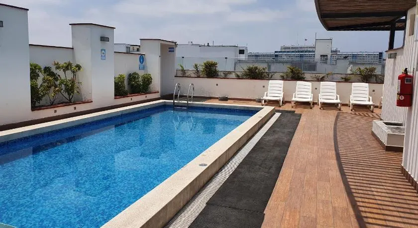 Hermoso departamento amoblado con piscina, area parrillas - Image 1