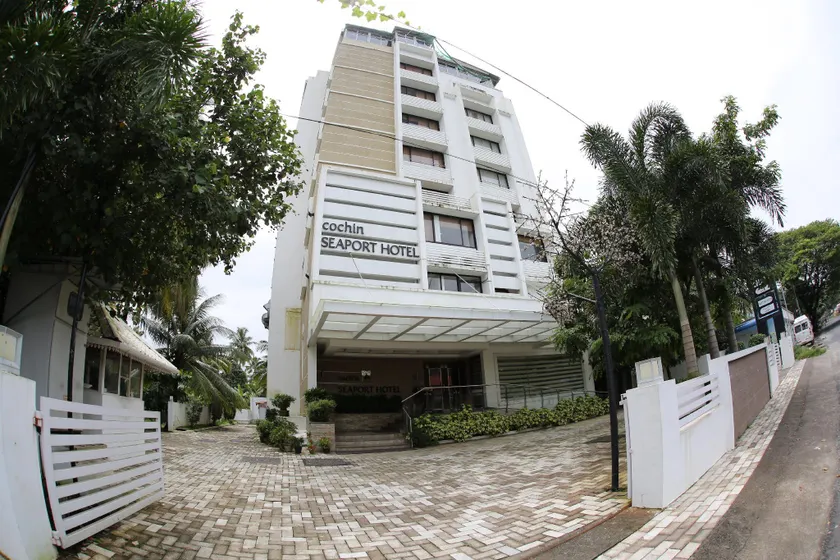 Cochin Seaport Hotel - Image 1