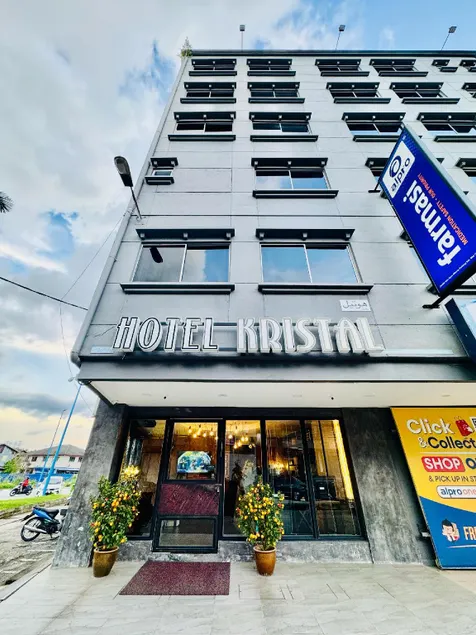 Hotel Kristal - Image 1
