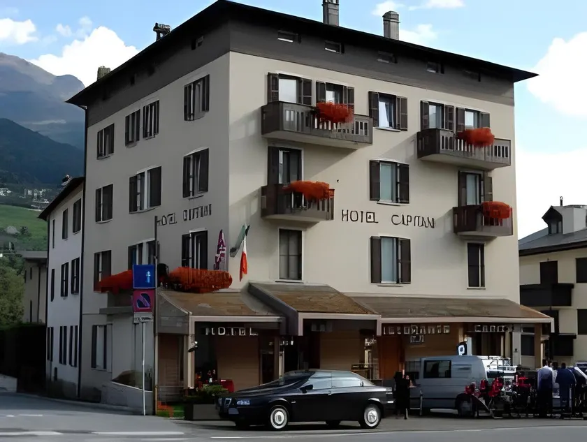 Hotel Capitani - Image 1